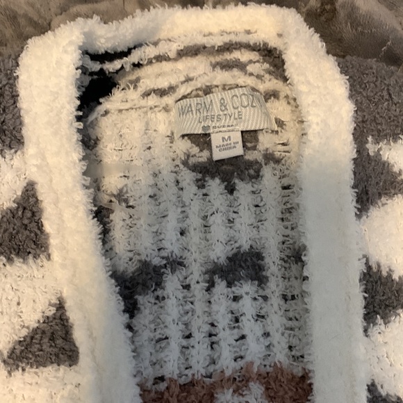 Warm& Cozy sweater - Picture 2 of 4